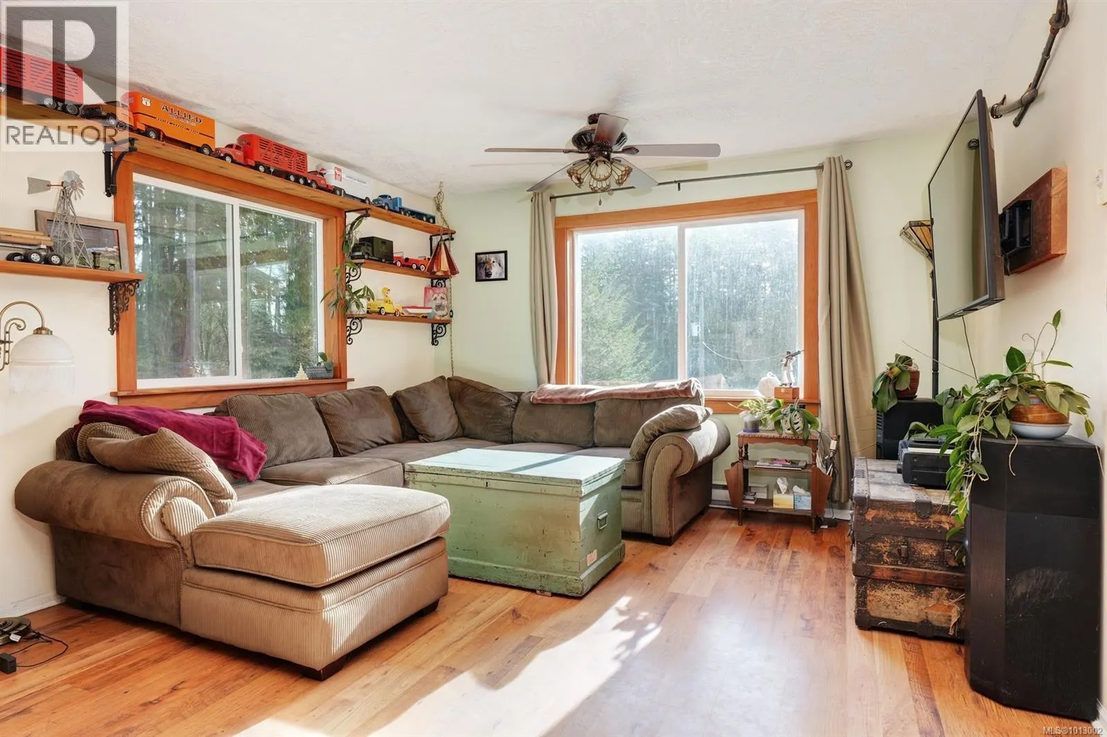 8035 Tugwell Rd