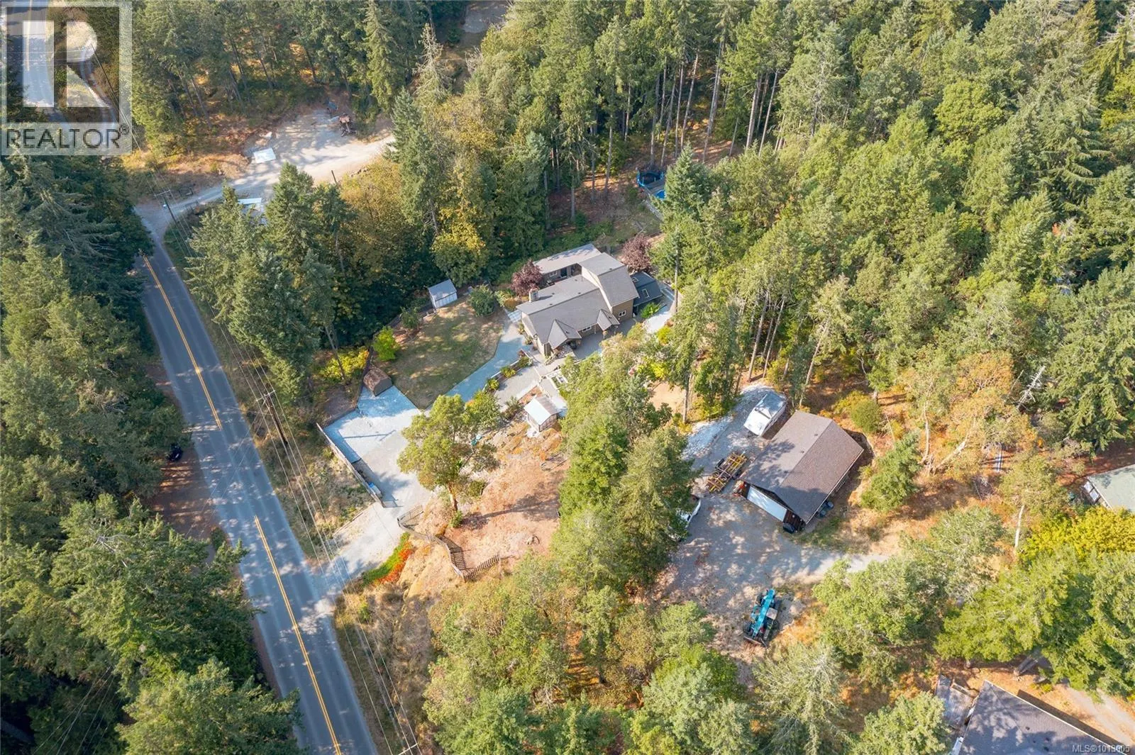 2411 Renfrew Rd