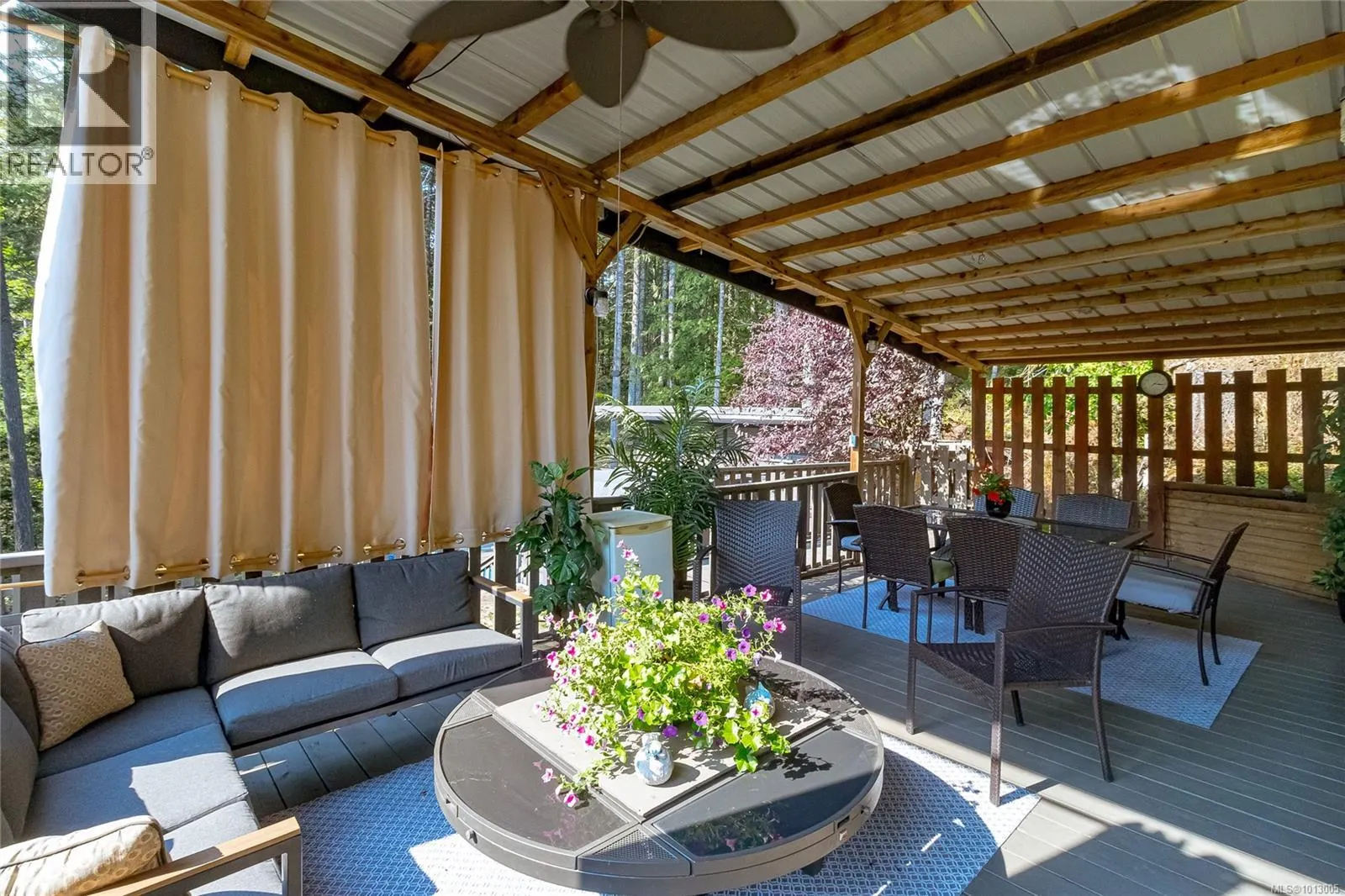 2411 Renfrew Rd