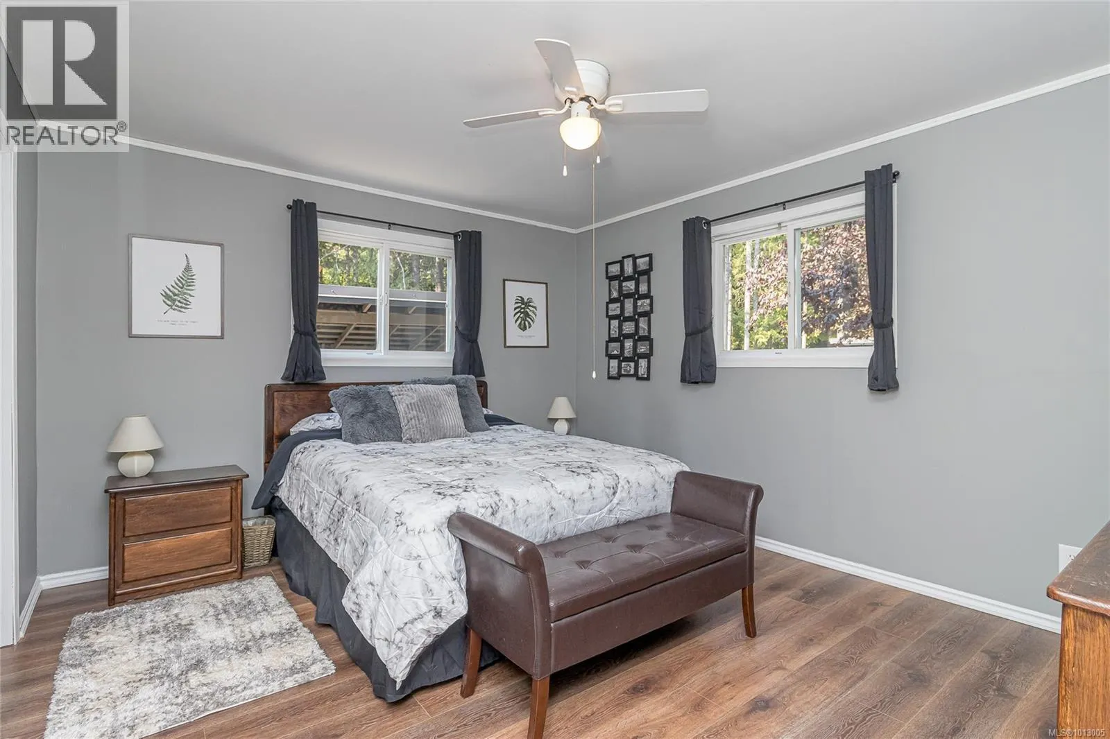 2411 Renfrew Rd