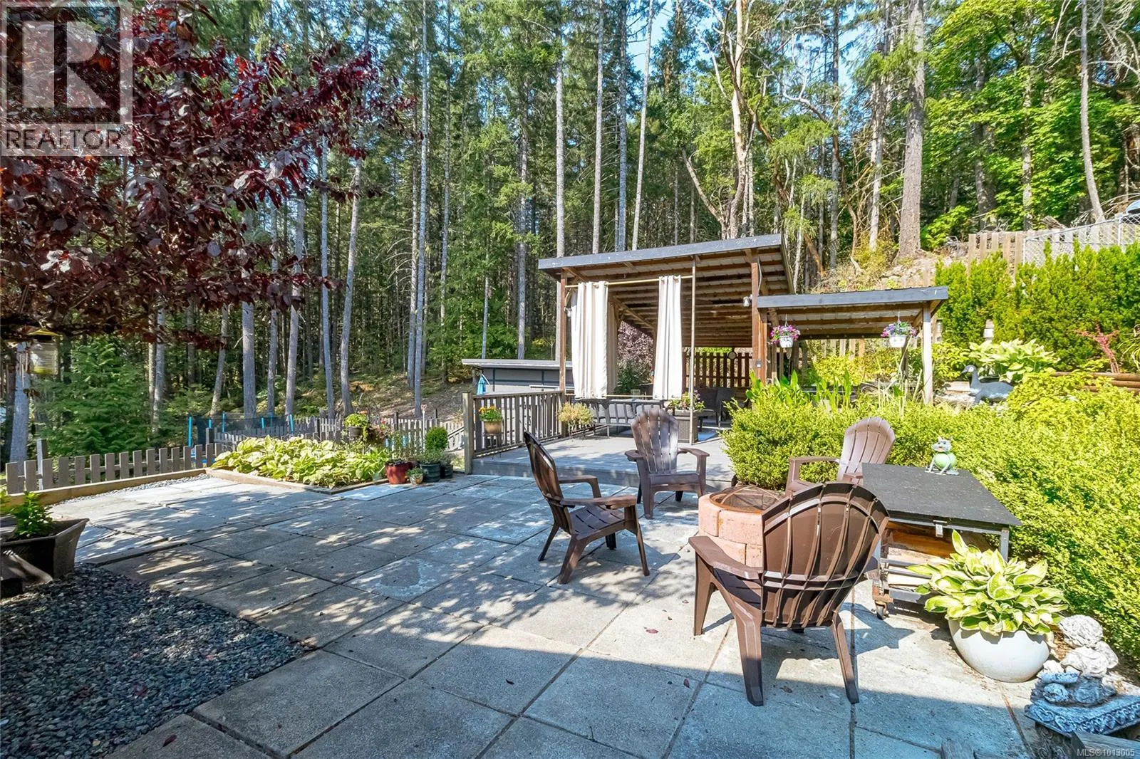 2411 Renfrew Rd
