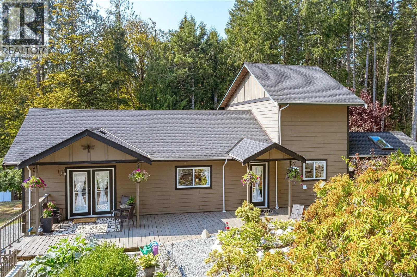 2411 Renfrew Rd