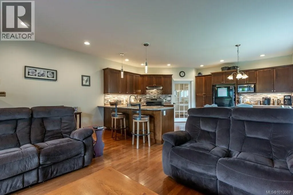 99 Vermont Dr