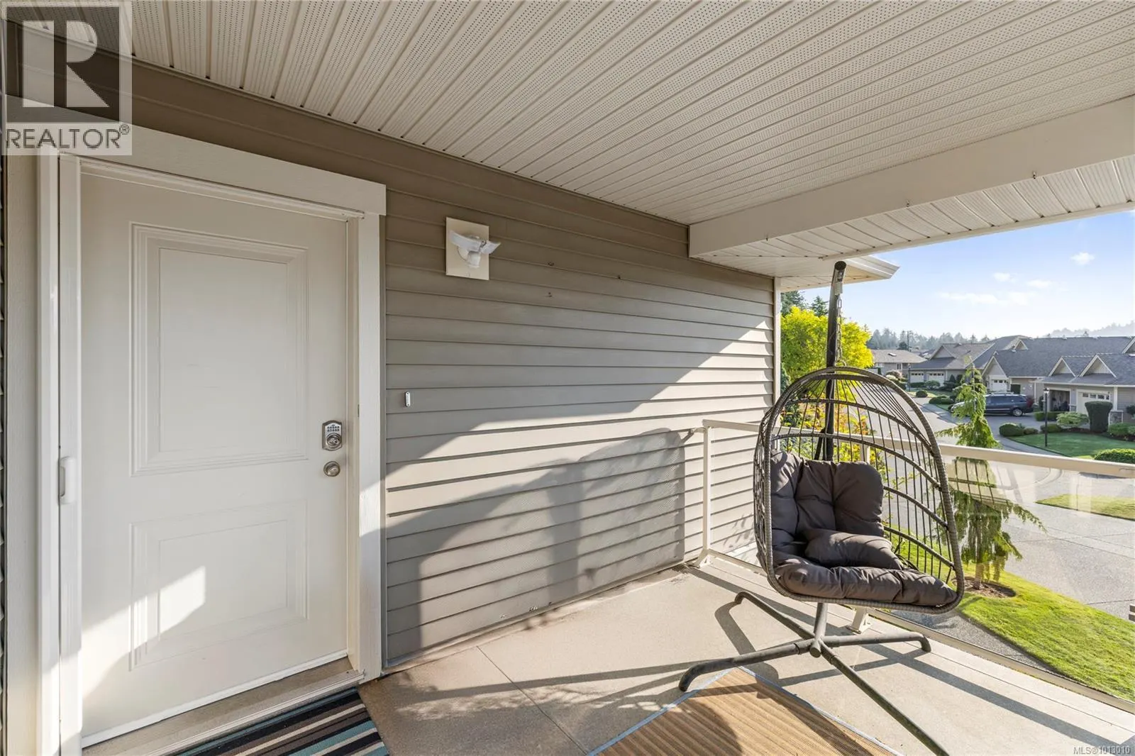201 5945 Kaden Pl