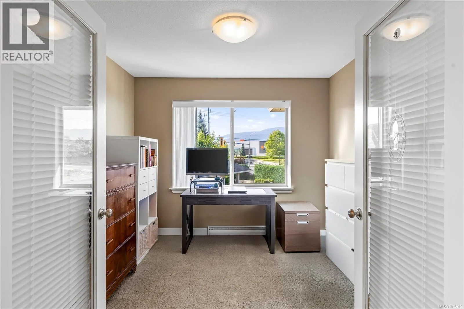 201 5945 Kaden Pl