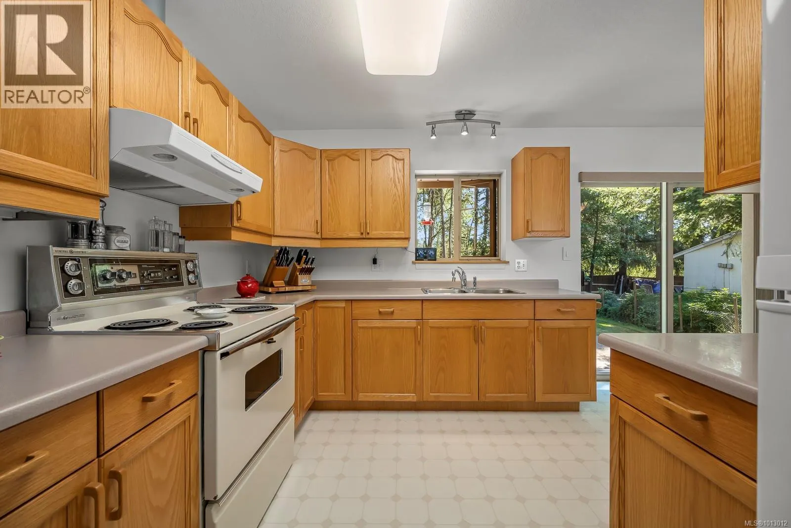 3465 CESSFORD Rd