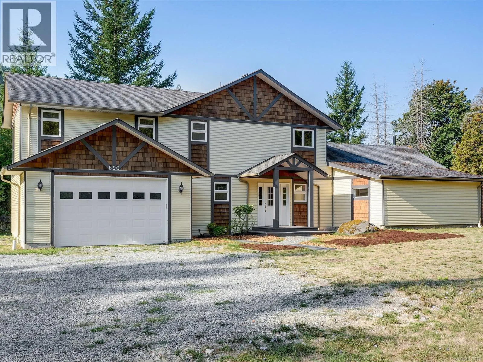 690 Shawnigan Lake Rd