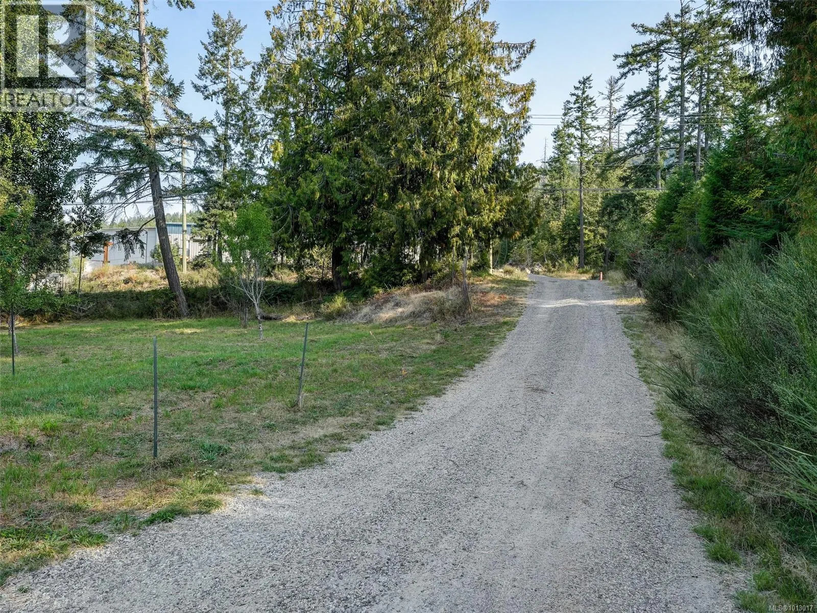 690 Shawnigan Lake Rd