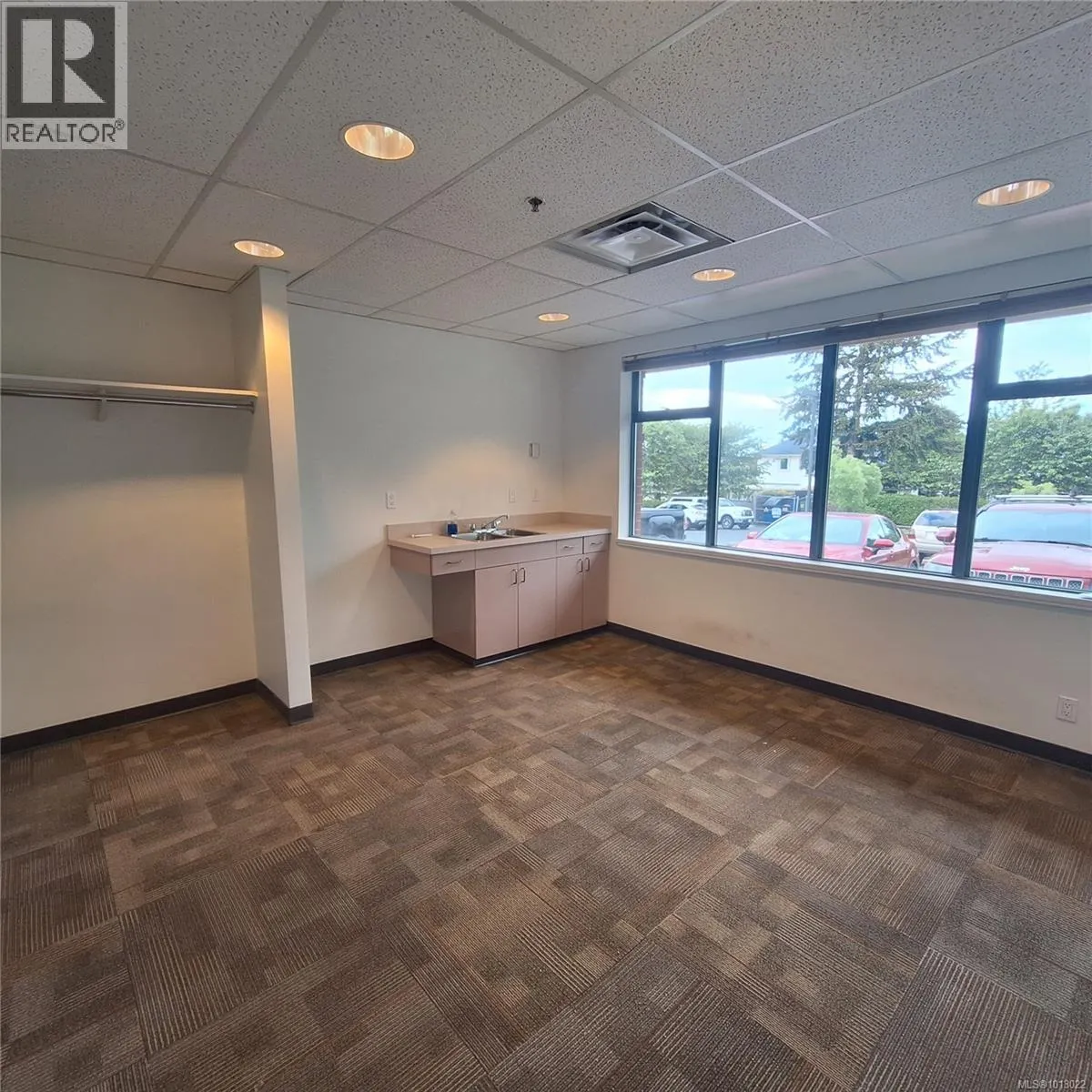 102B 6010 Brickyard Rd