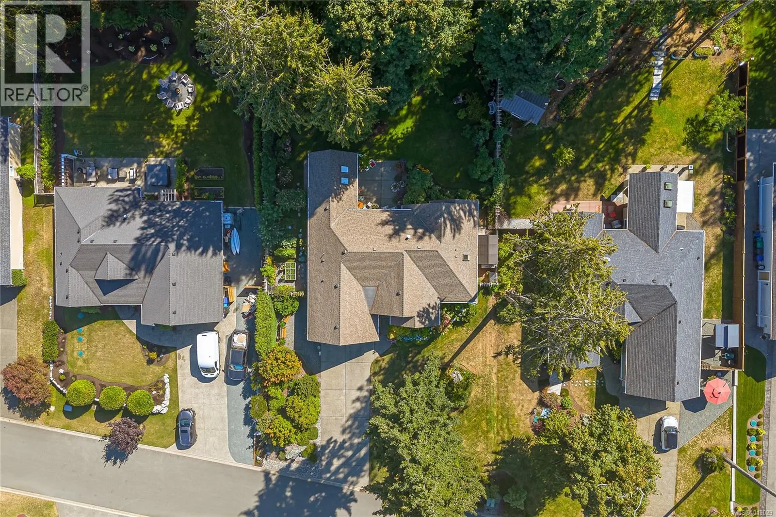 3888 Creekside Dr