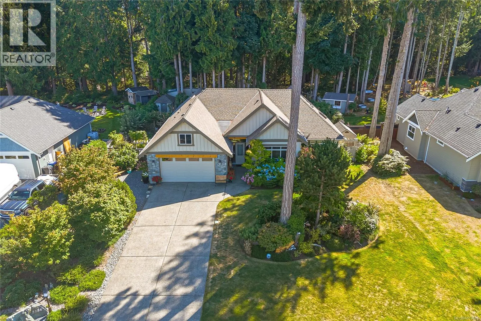 3888 Creekside Dr