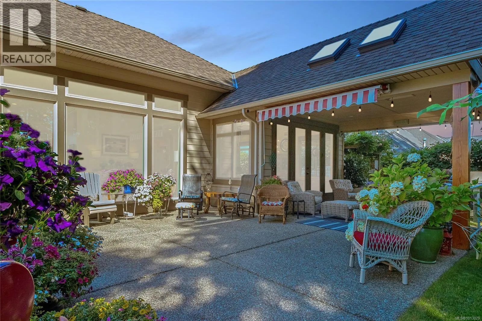 3888 Creekside Dr
