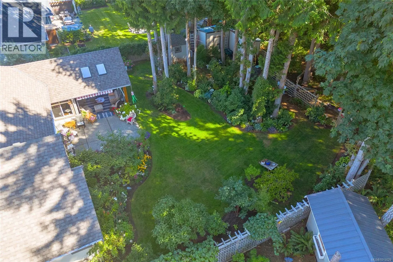 3888 Creekside Dr