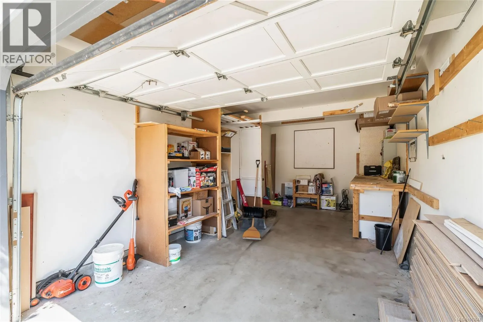 5954 Broadway Rd