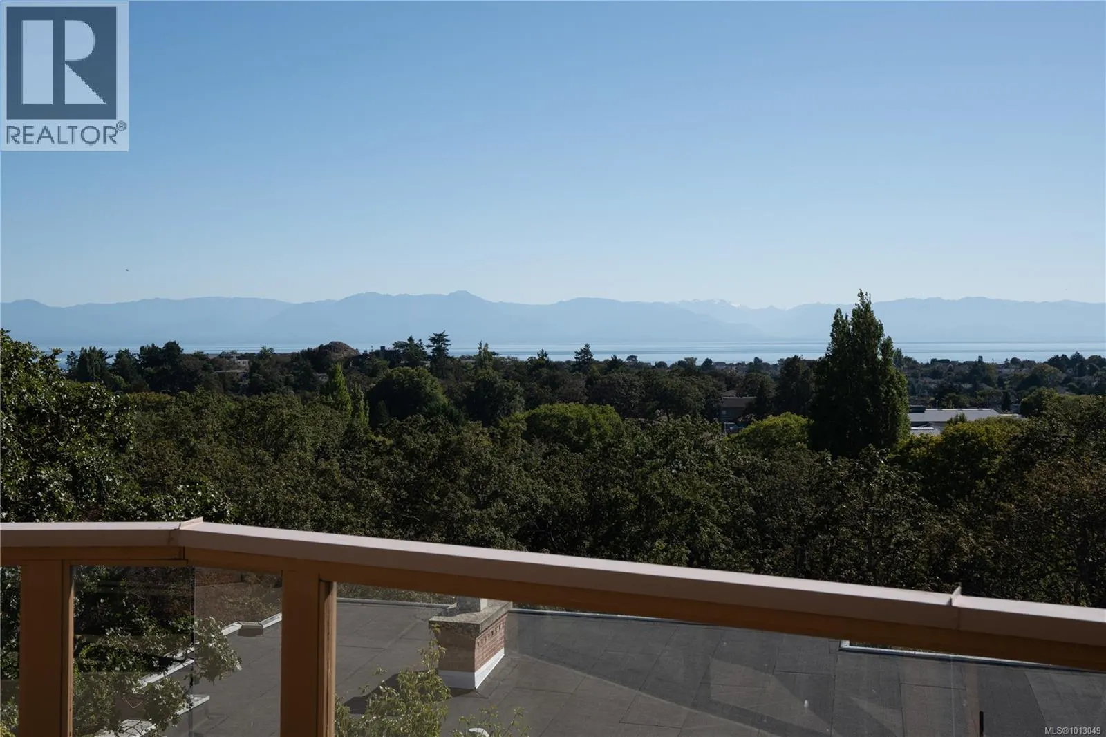711 Robleda Cres