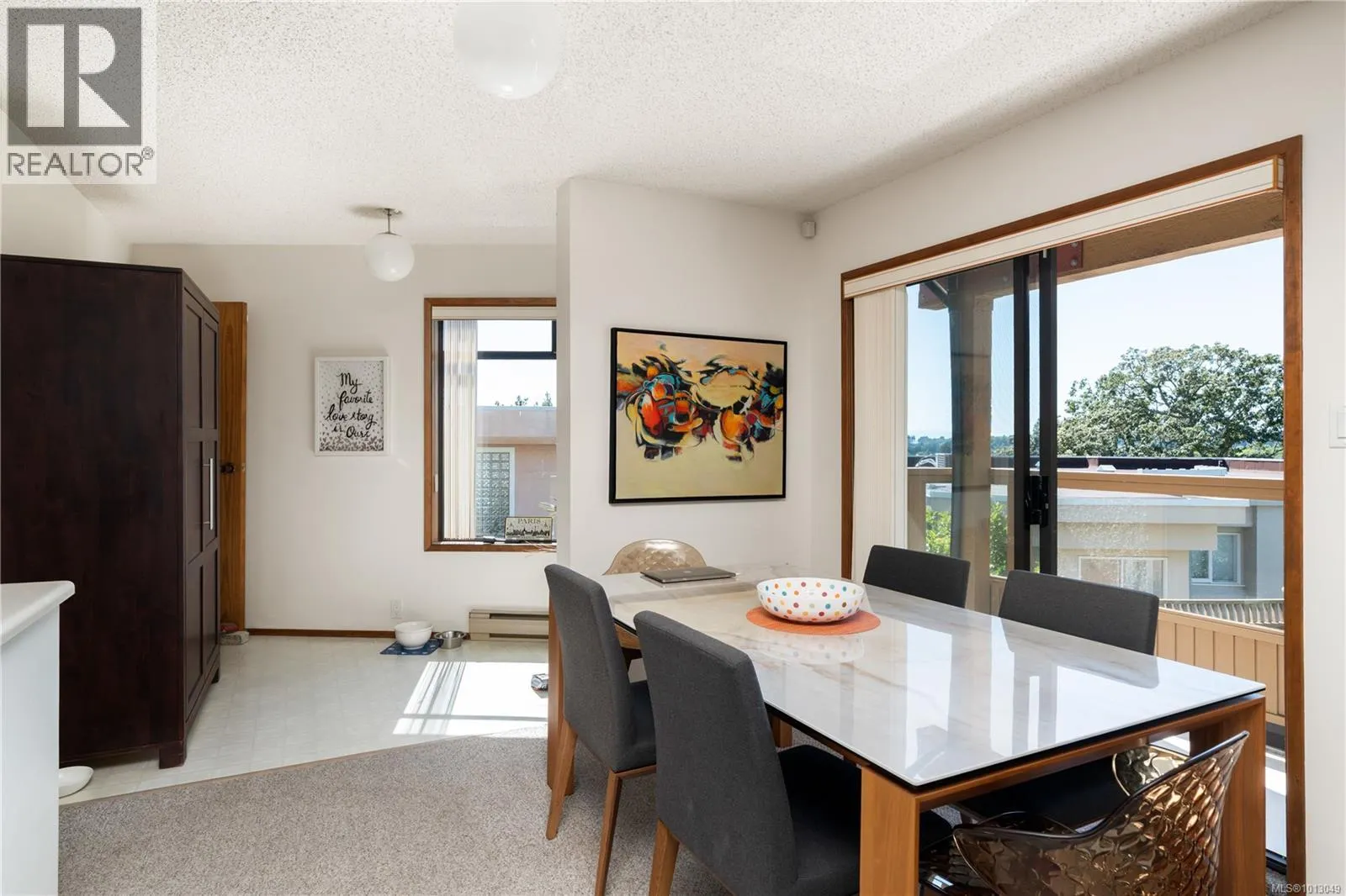 711 Robleda Cres