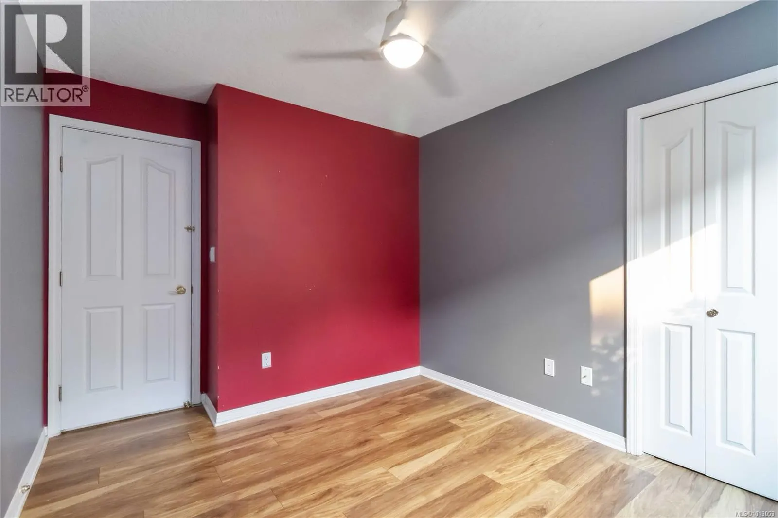 104 3157 Tillicum Rd
