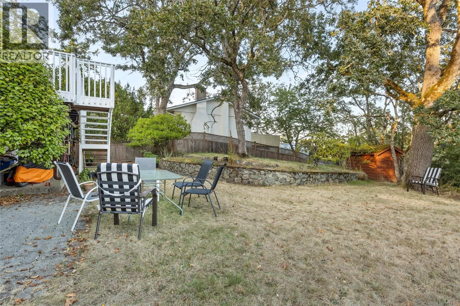 4037 Zinnia Rd