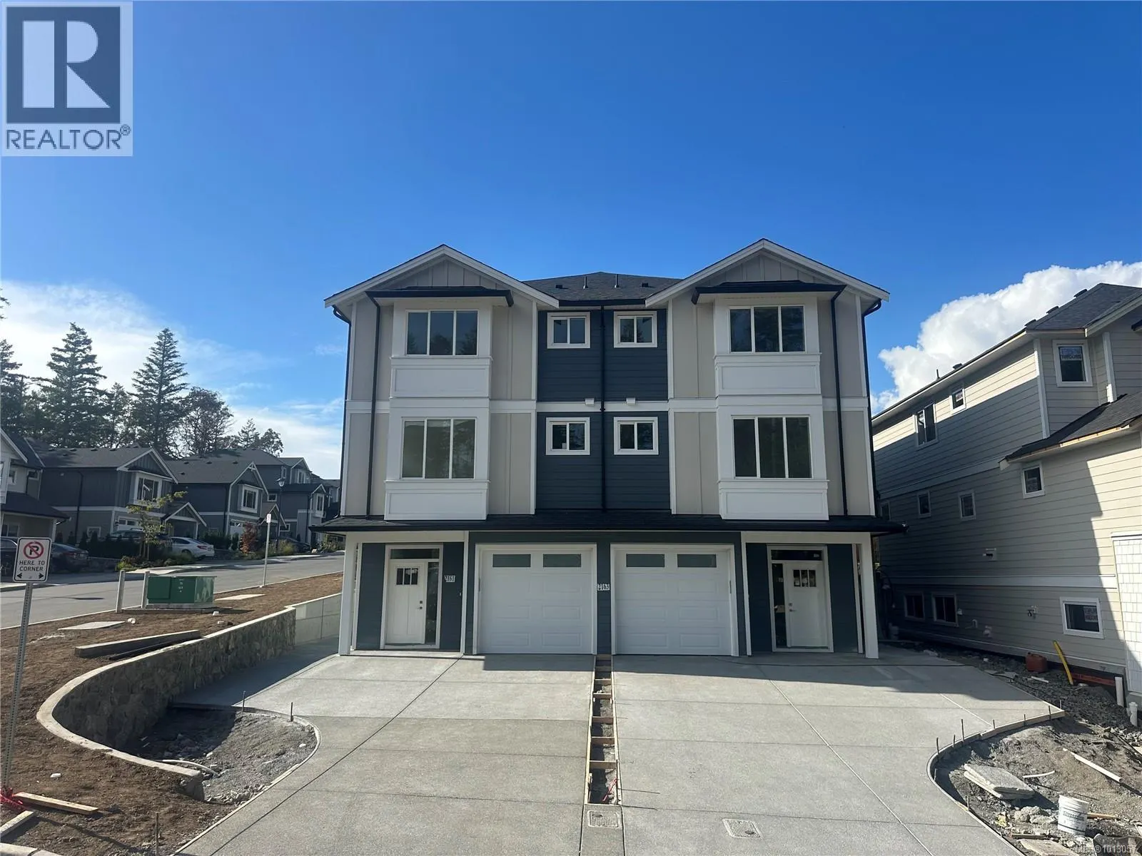 2161 Bellflower Dr