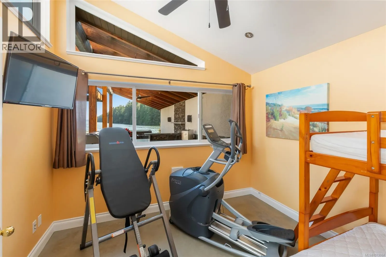 4718/4720 Shell Beach Rd