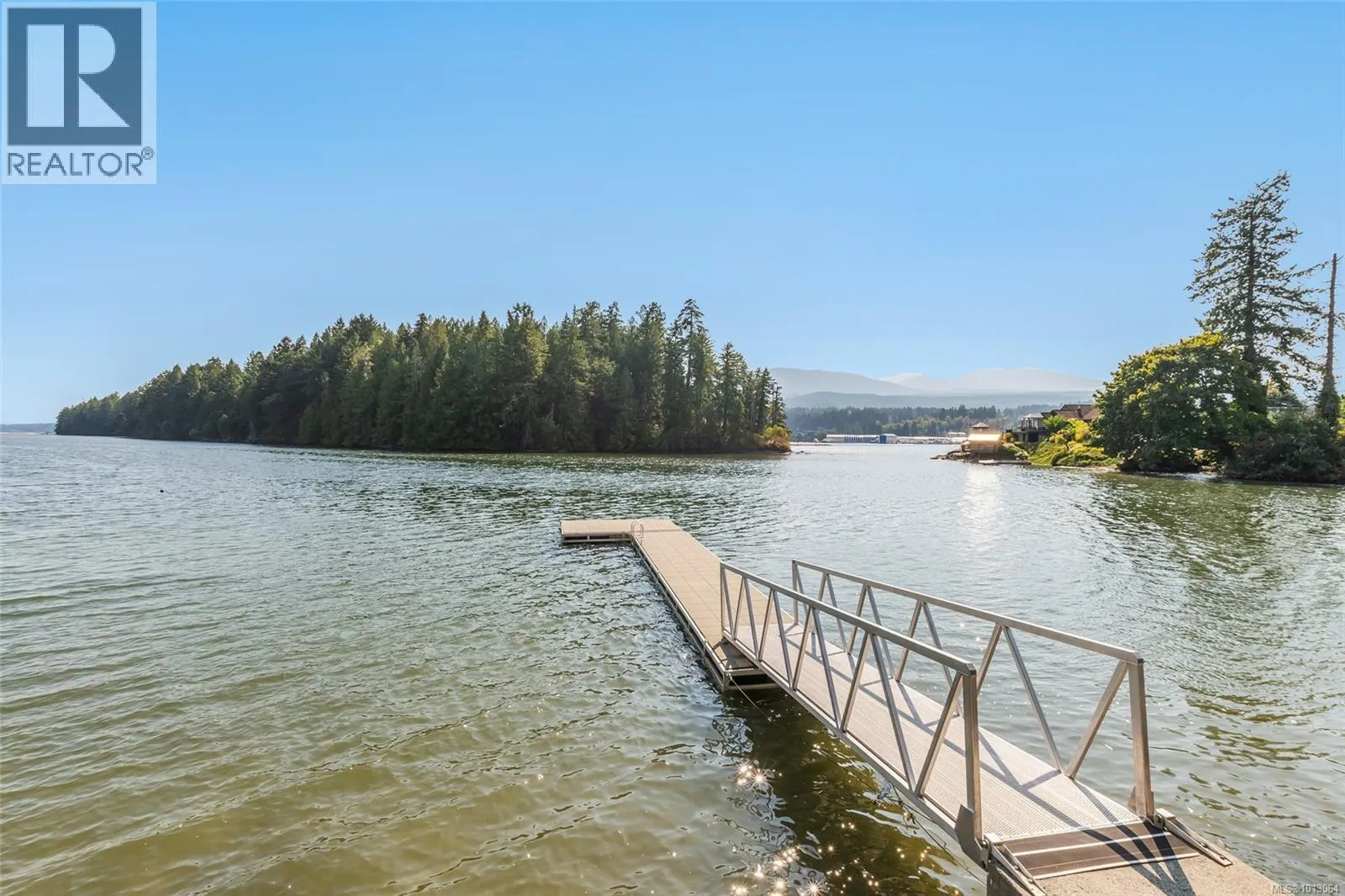 4718/4720 Shell Beach Rd