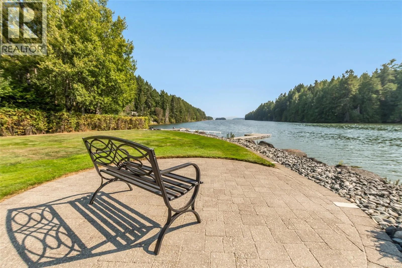 4718/4720 Shell Beach Rd