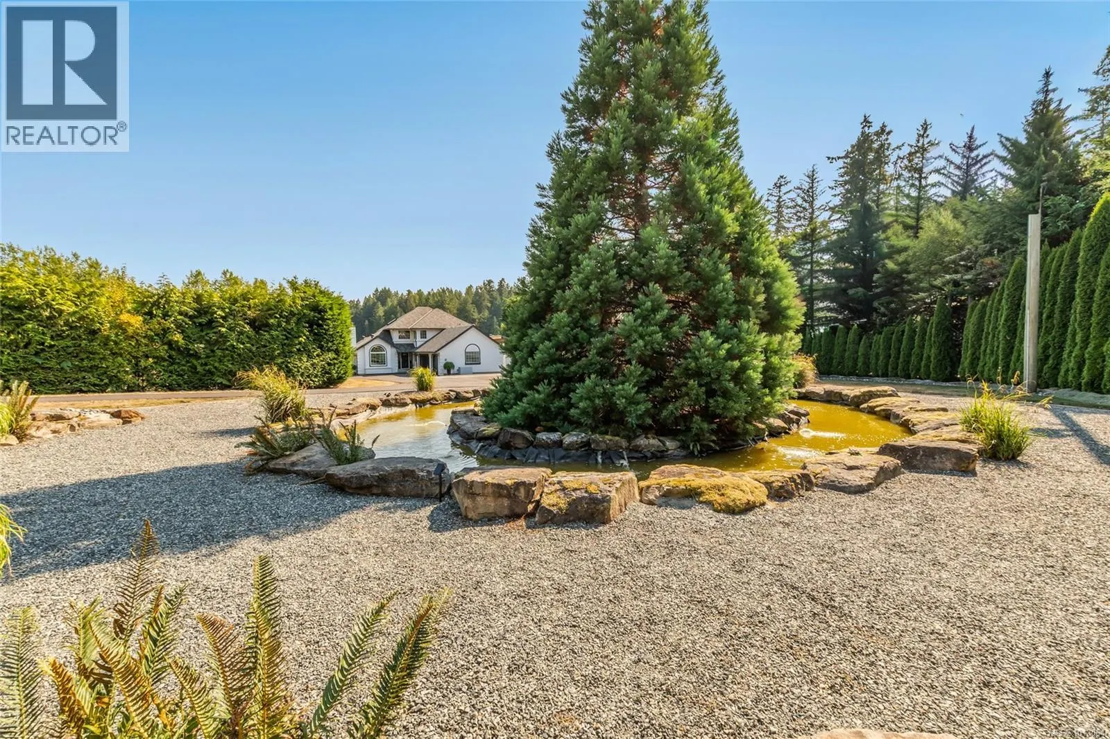 4718/4720 Shell Beach Rd