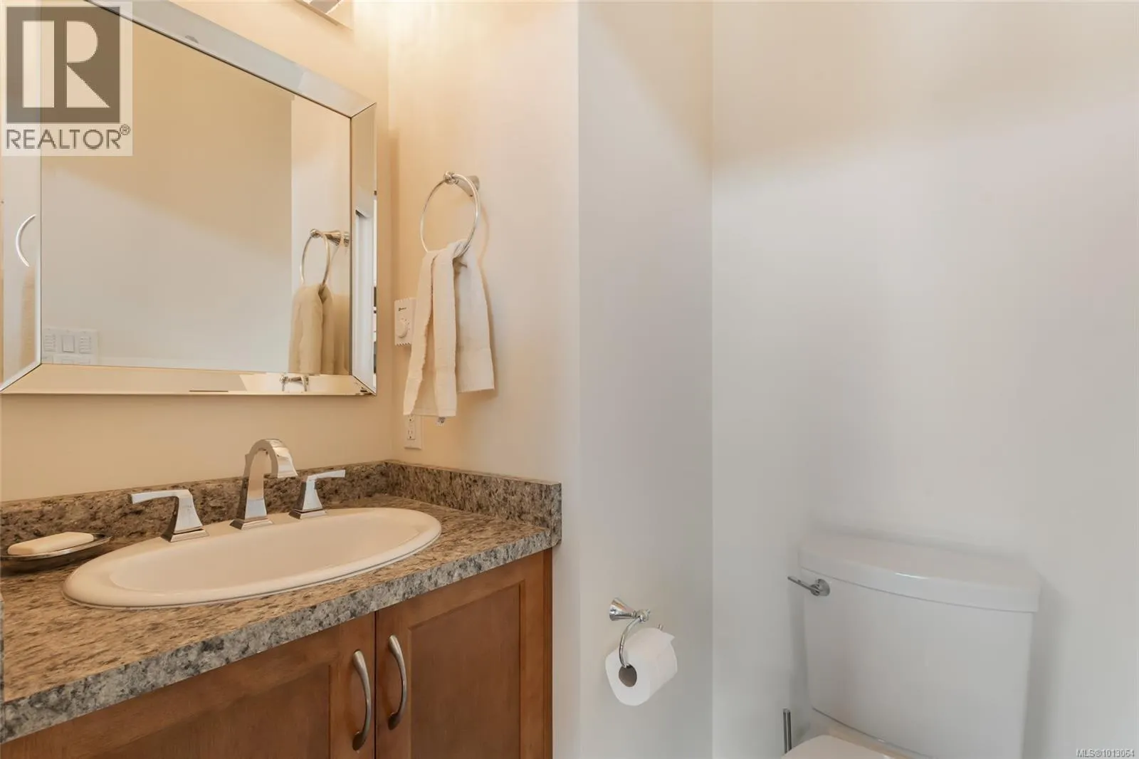 4718/4720 Shell Beach Rd