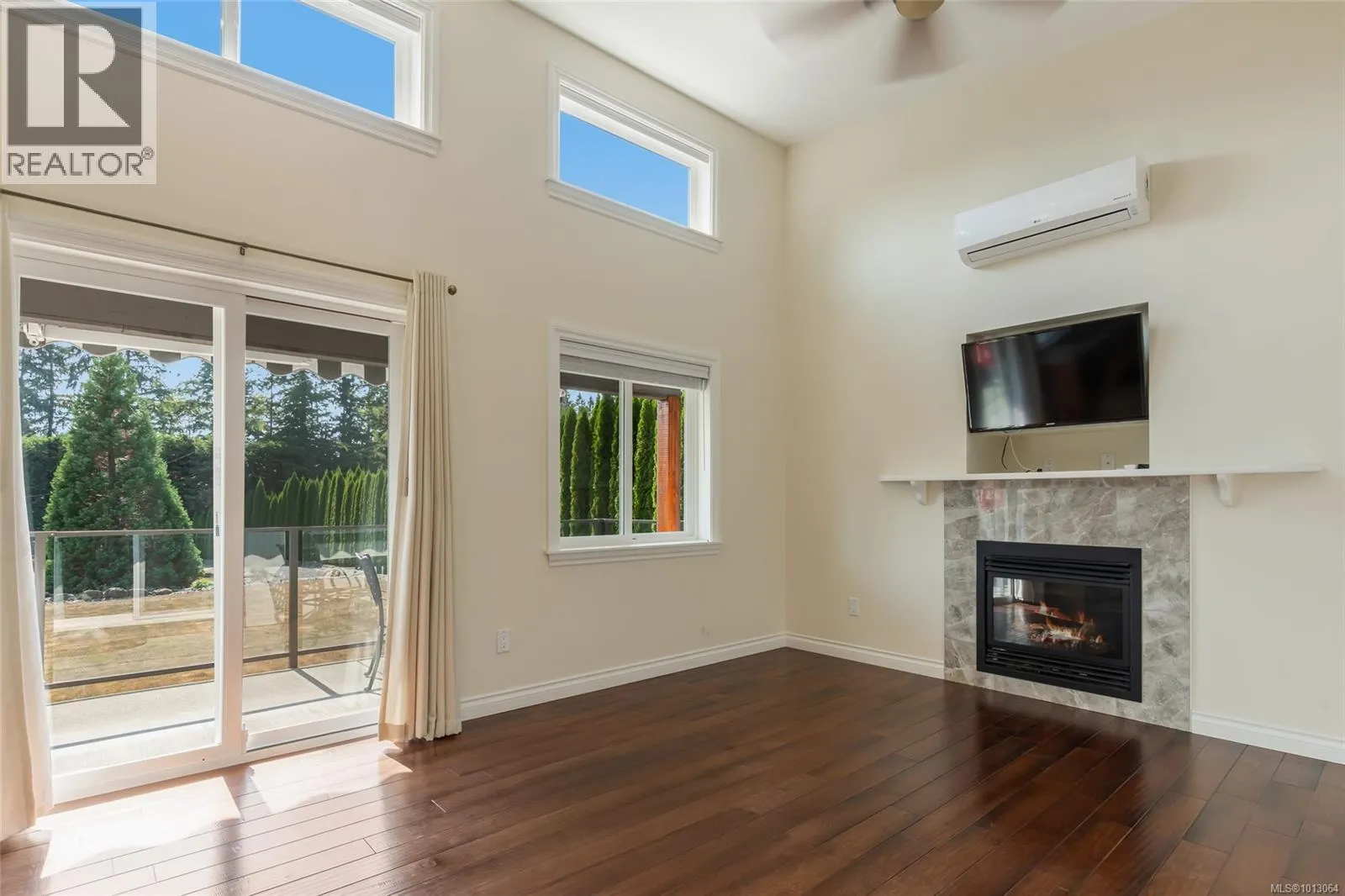 4718/4720 Shell Beach Rd