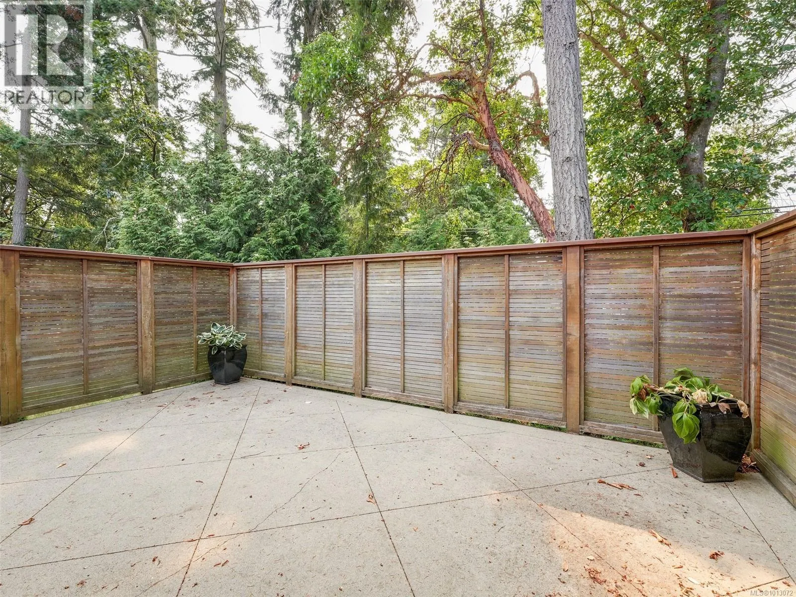 1266 Oceanwood Lane