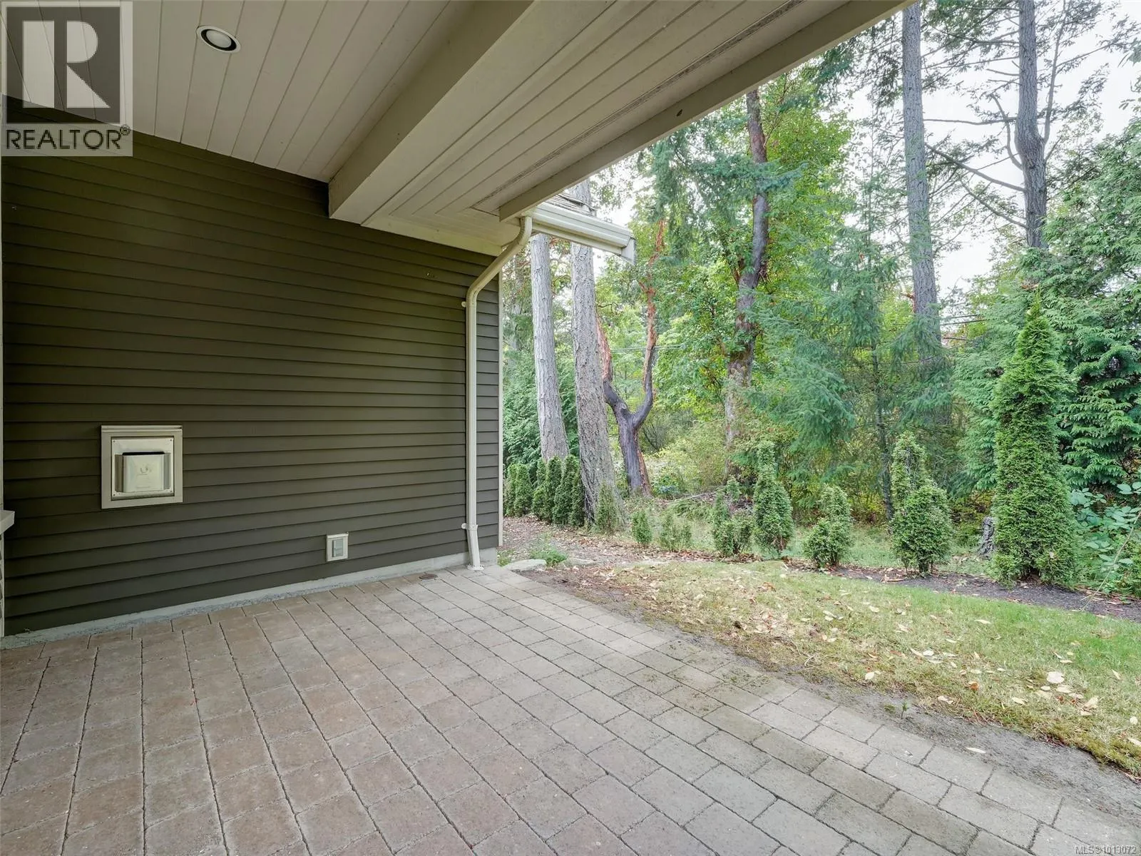 1266 Oceanwood Lane