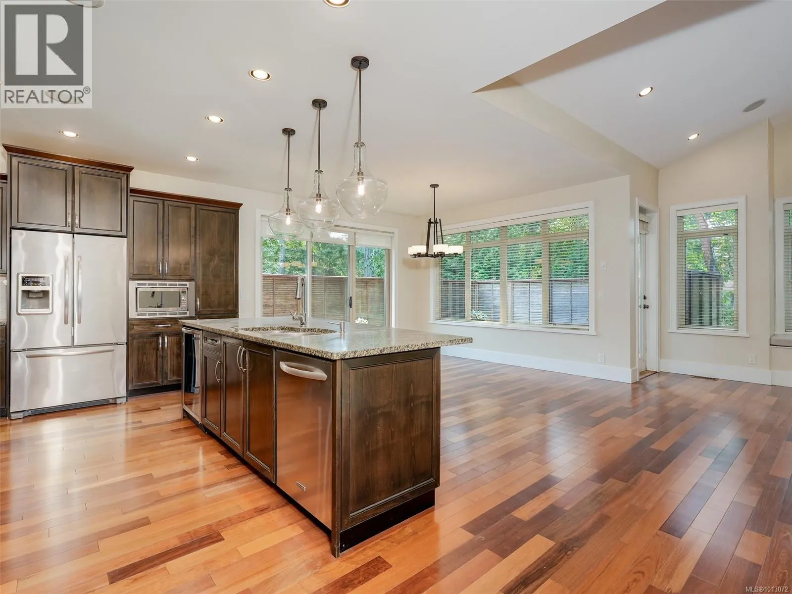 1266 Oceanwood Lane