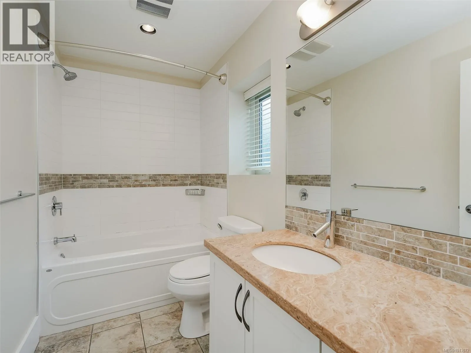 1266 Oceanwood Lane