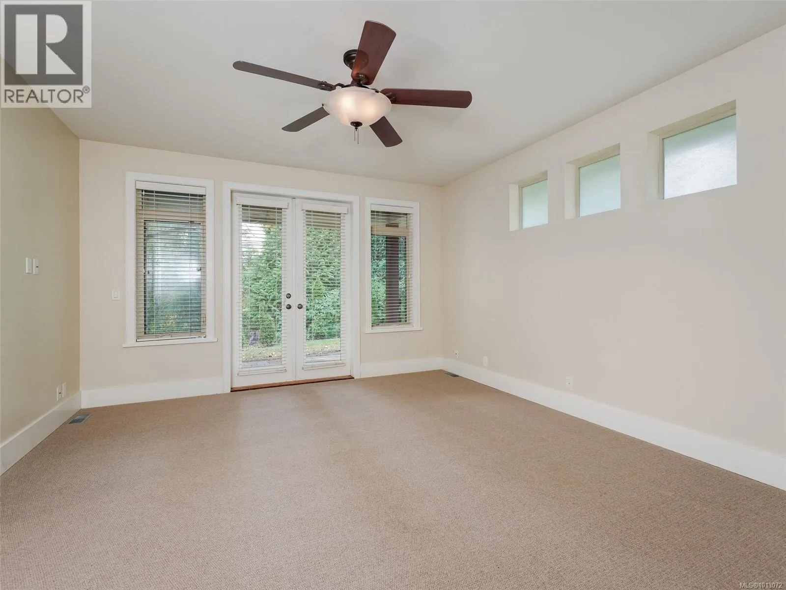 1266 Oceanwood Lane