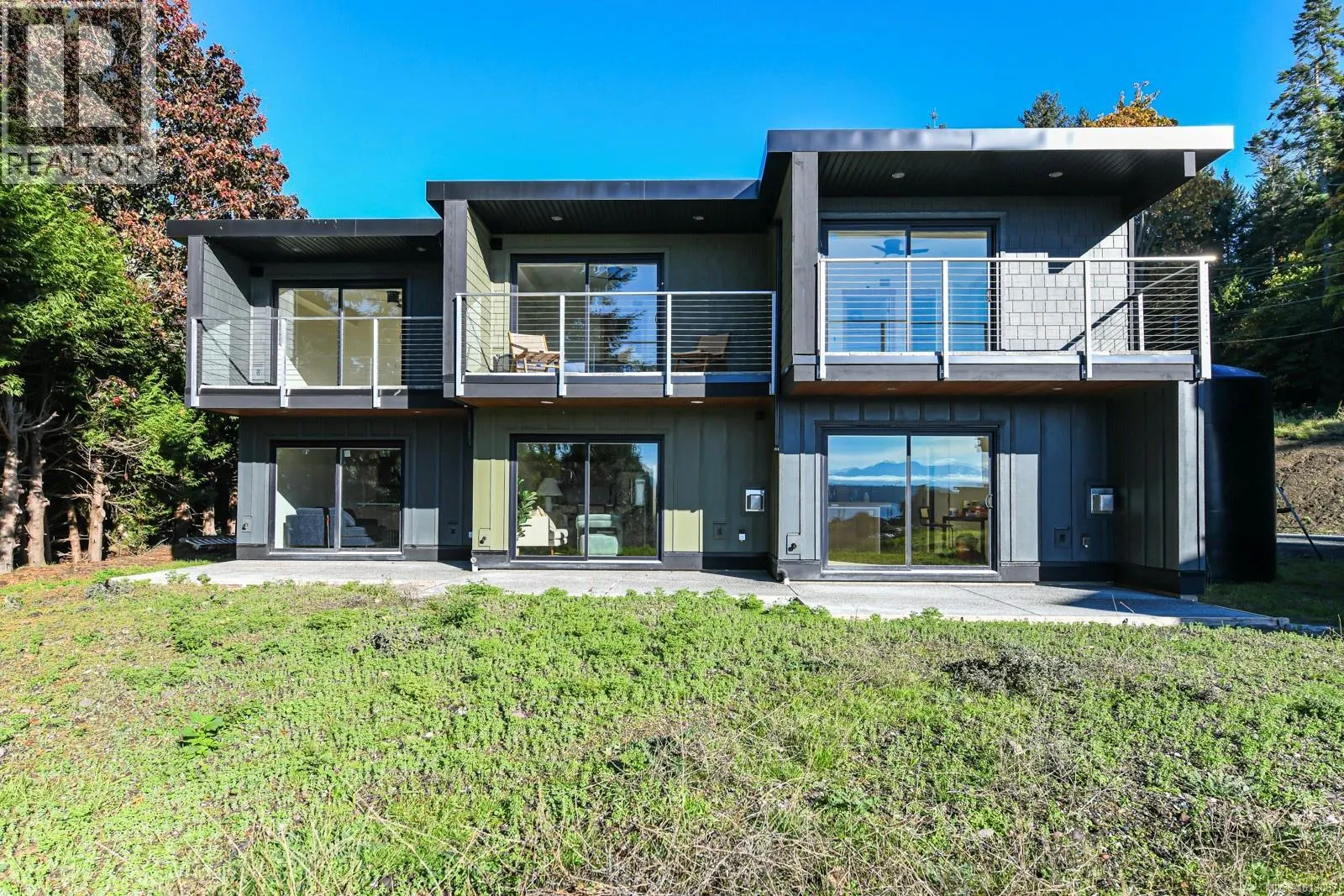 213 4305 Shingle Spit Rd