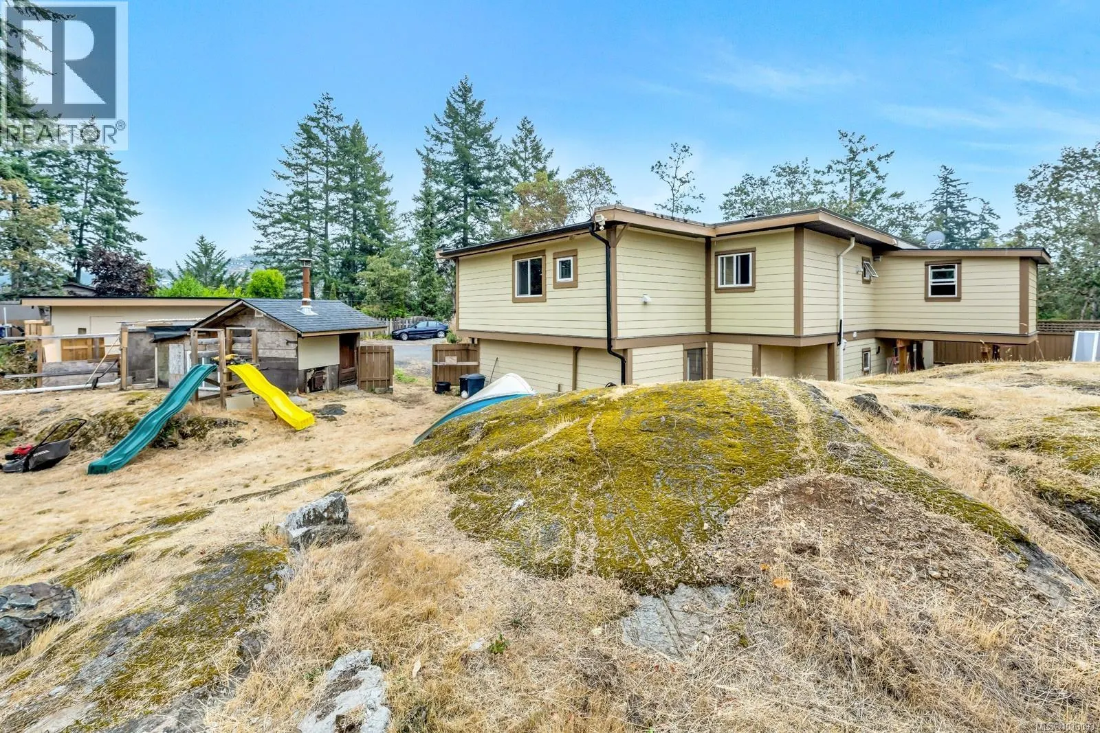 2586 Rainville Rd