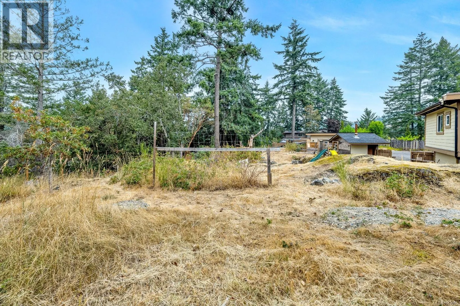 2586 Rainville Rd