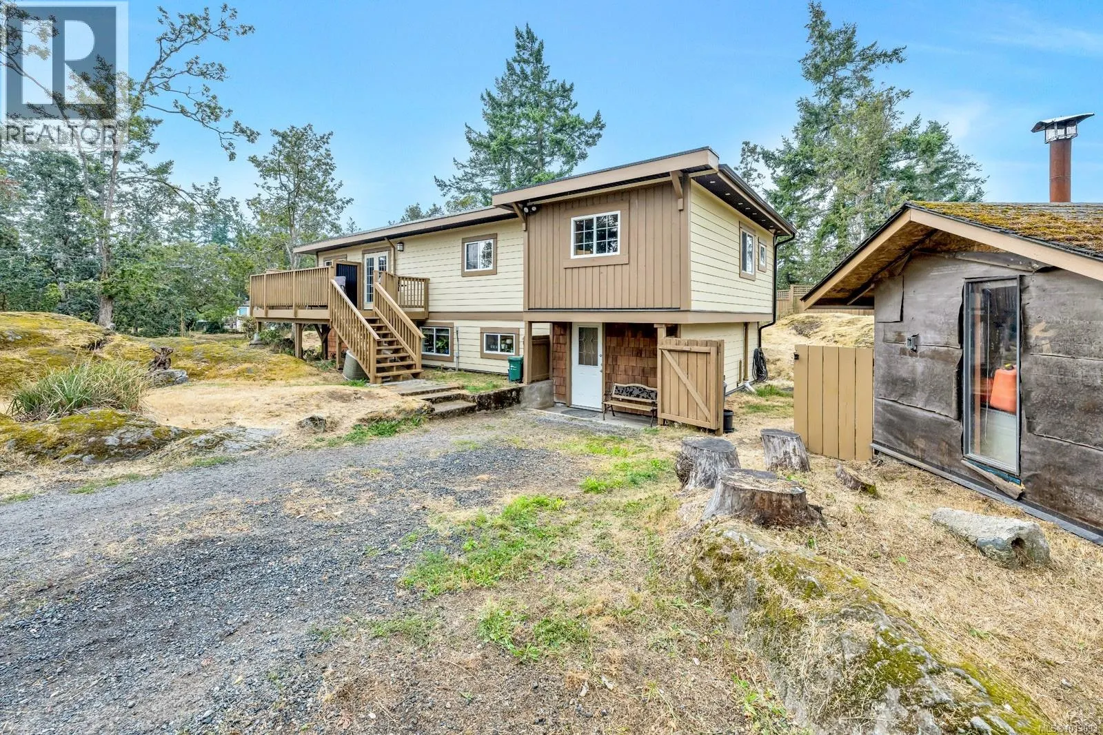 2586 Rainville Rd