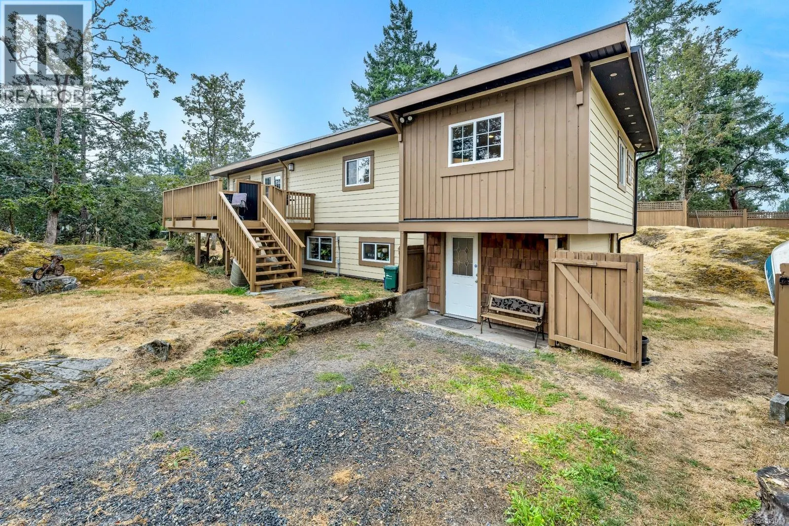 2586 Rainville Rd