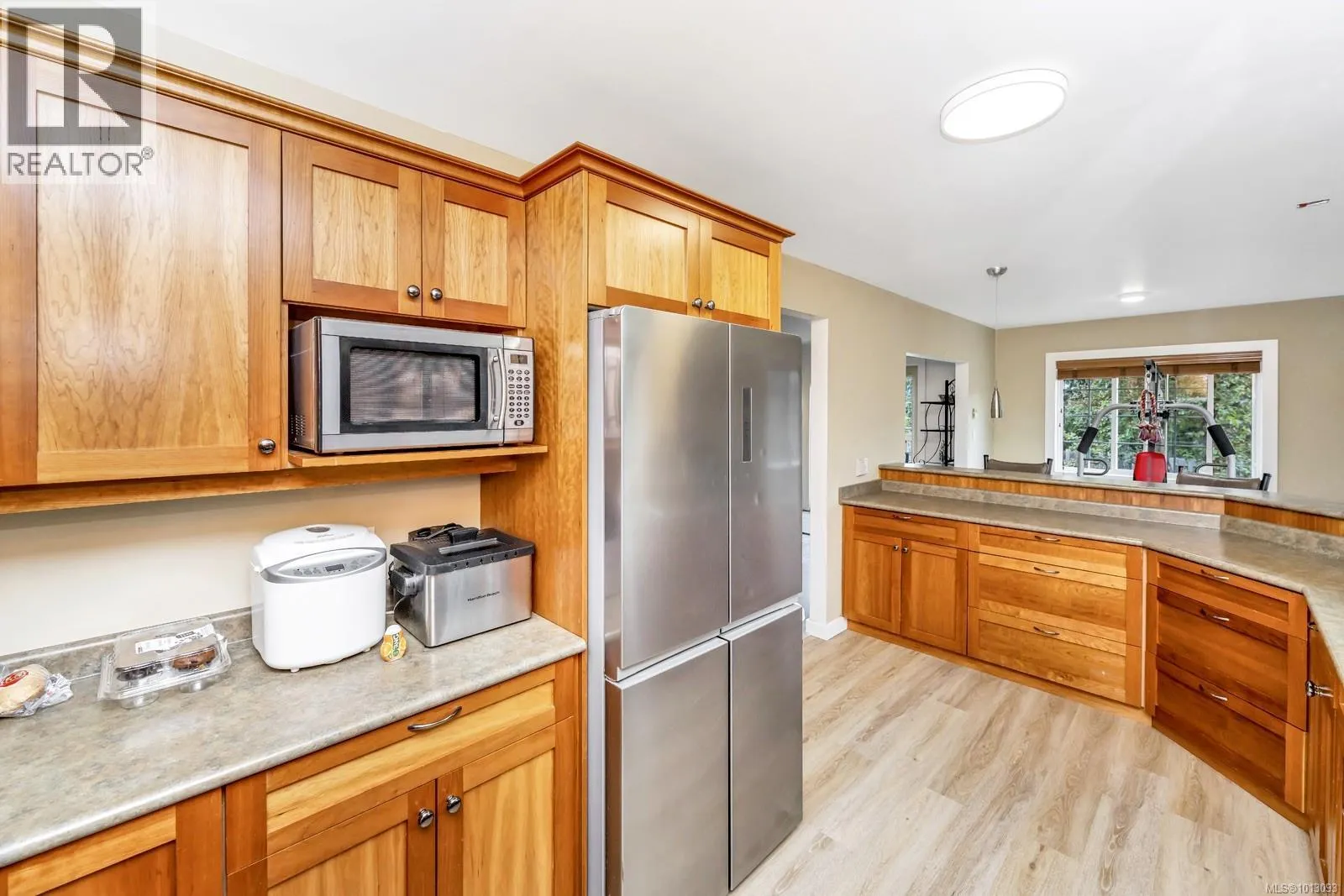 2586 Rainville Rd