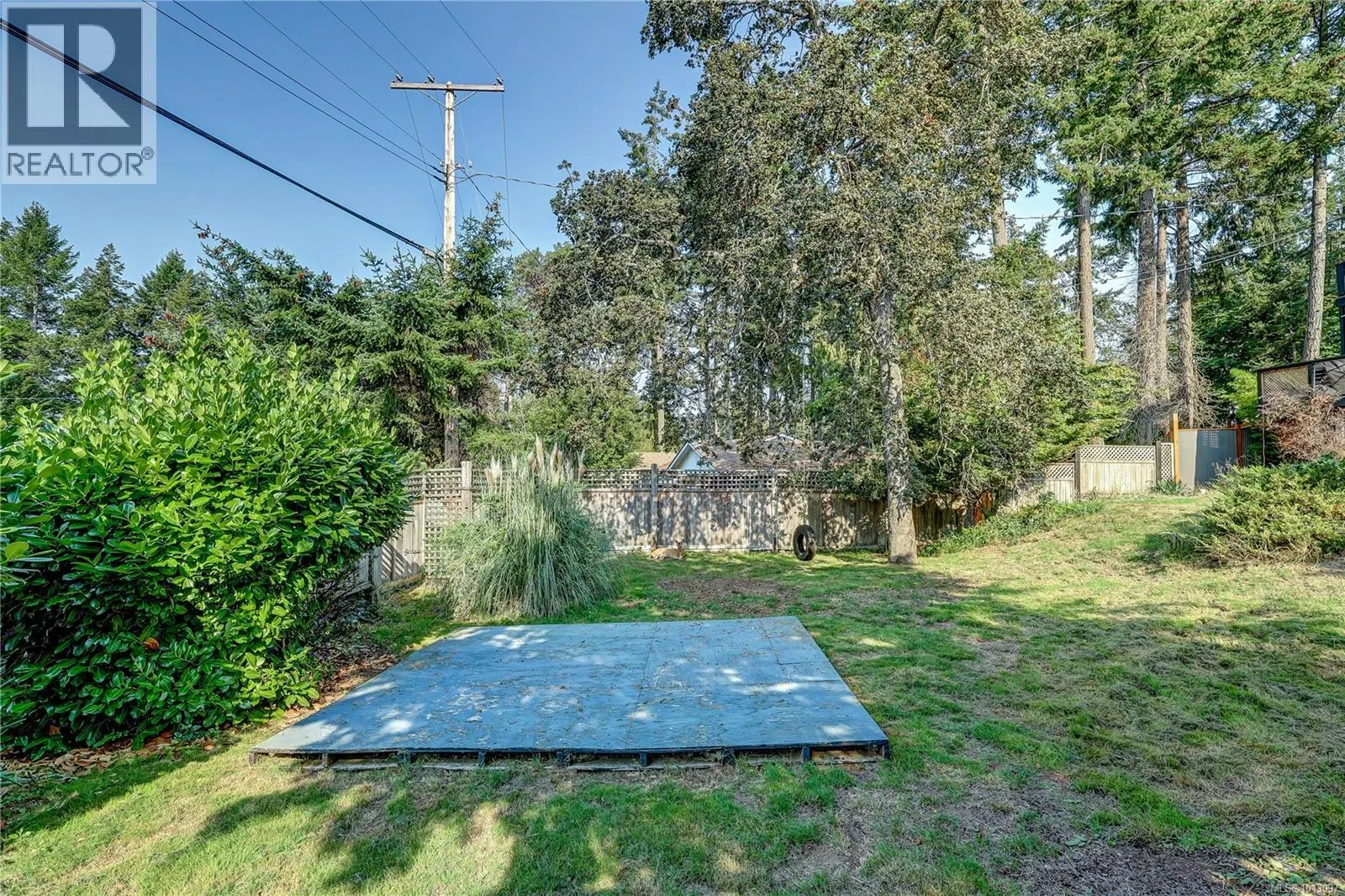 1546 Marina Way