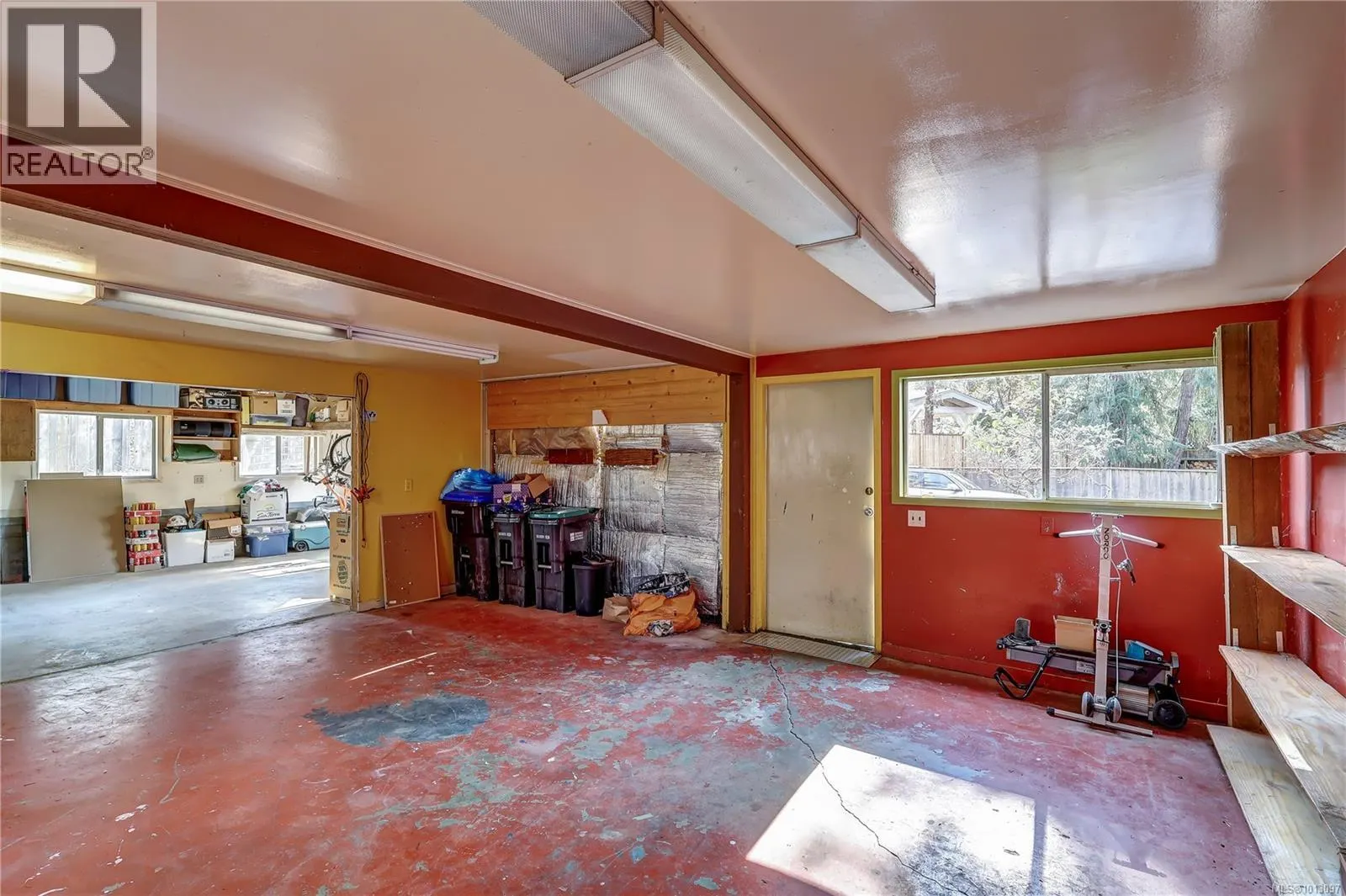 1546 Marina Way