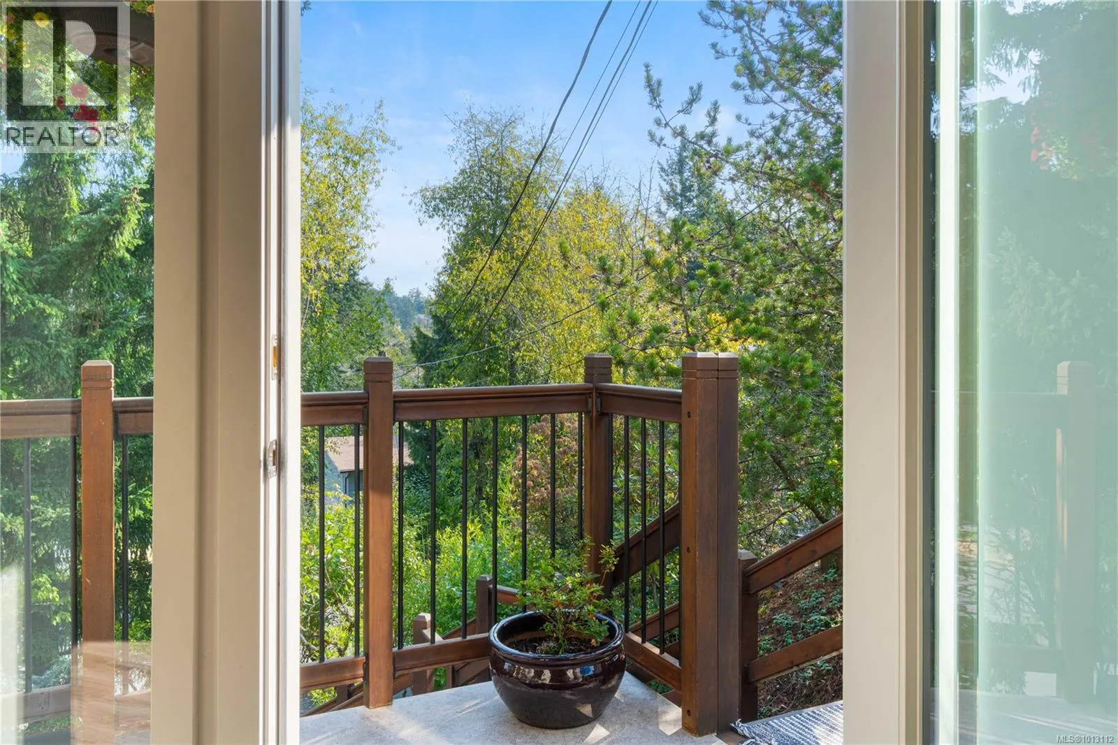 3132 Robin Hood Dr