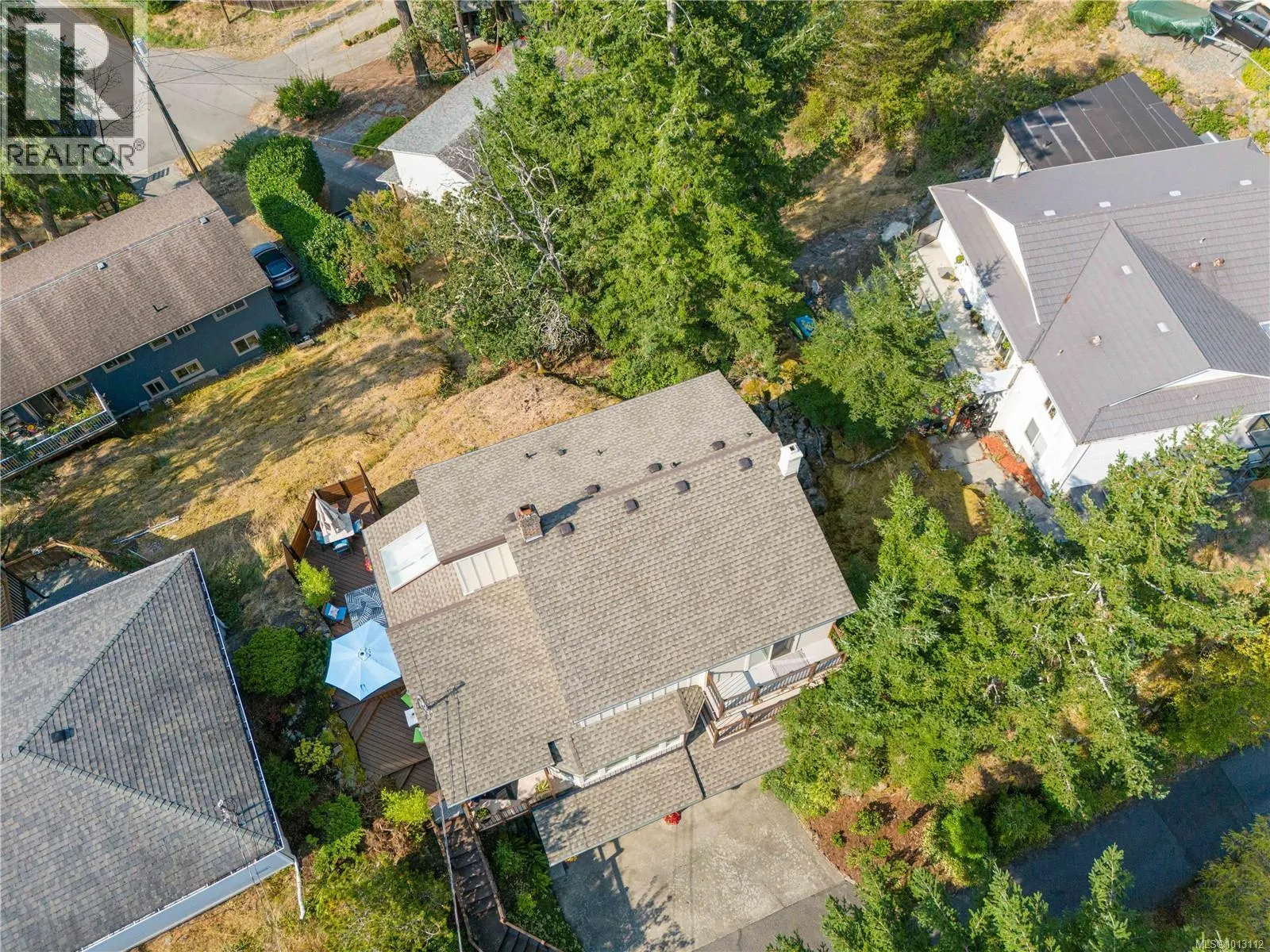 3132 Robin Hood Dr