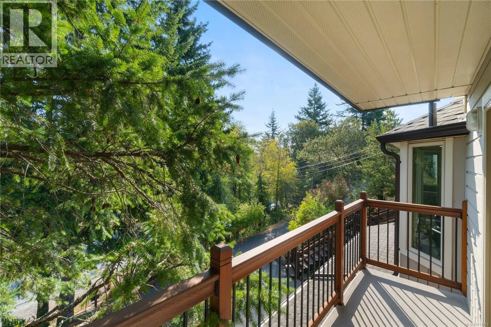 3132 Robin Hood Dr