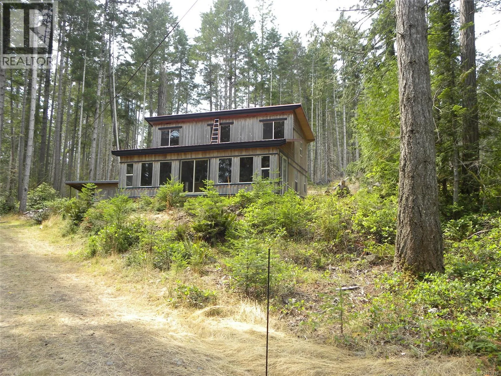 66 SPRING BAY Rd