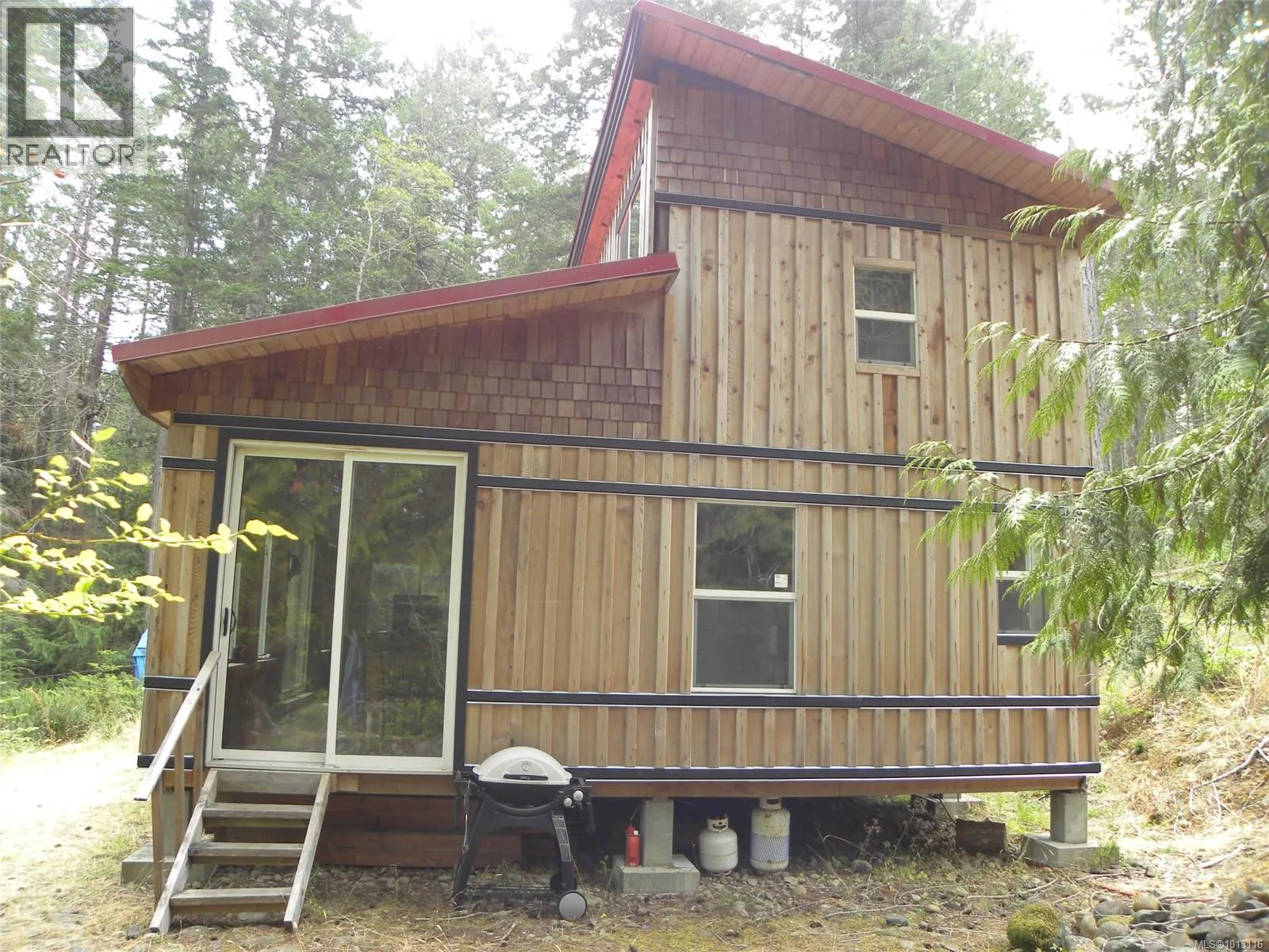 66 SPRING BAY Rd