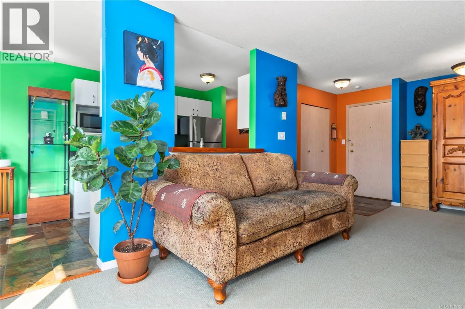 309C 698 Aspen Rd