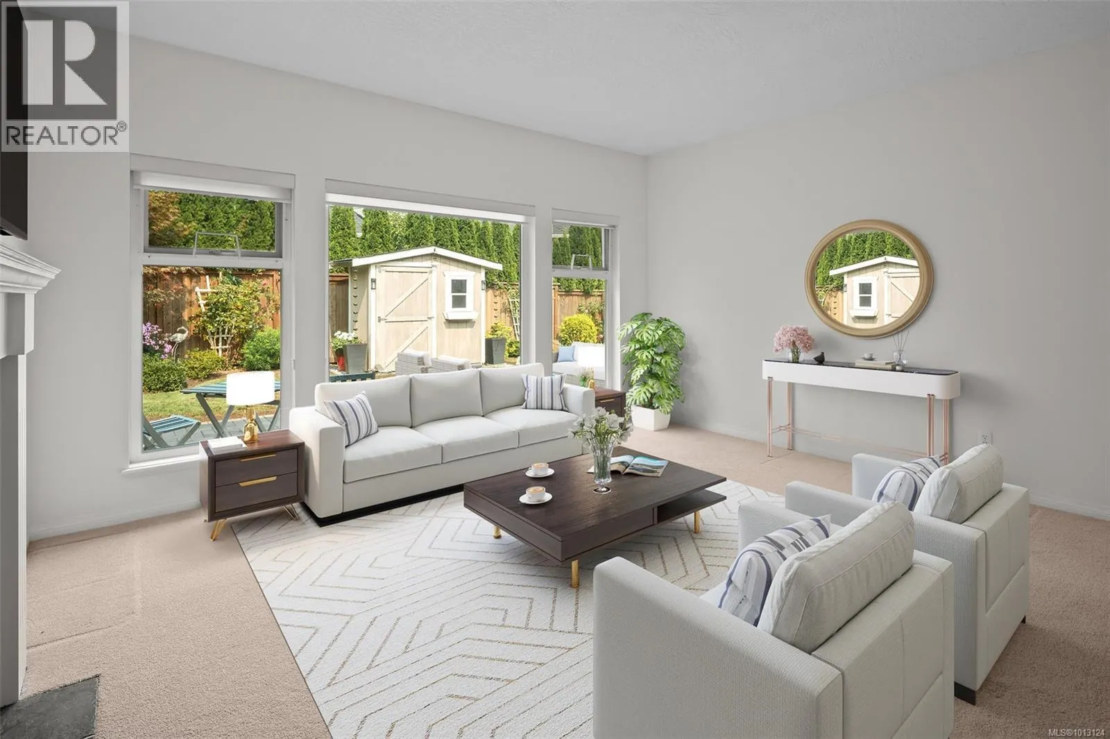 8012 Polo Park Cres