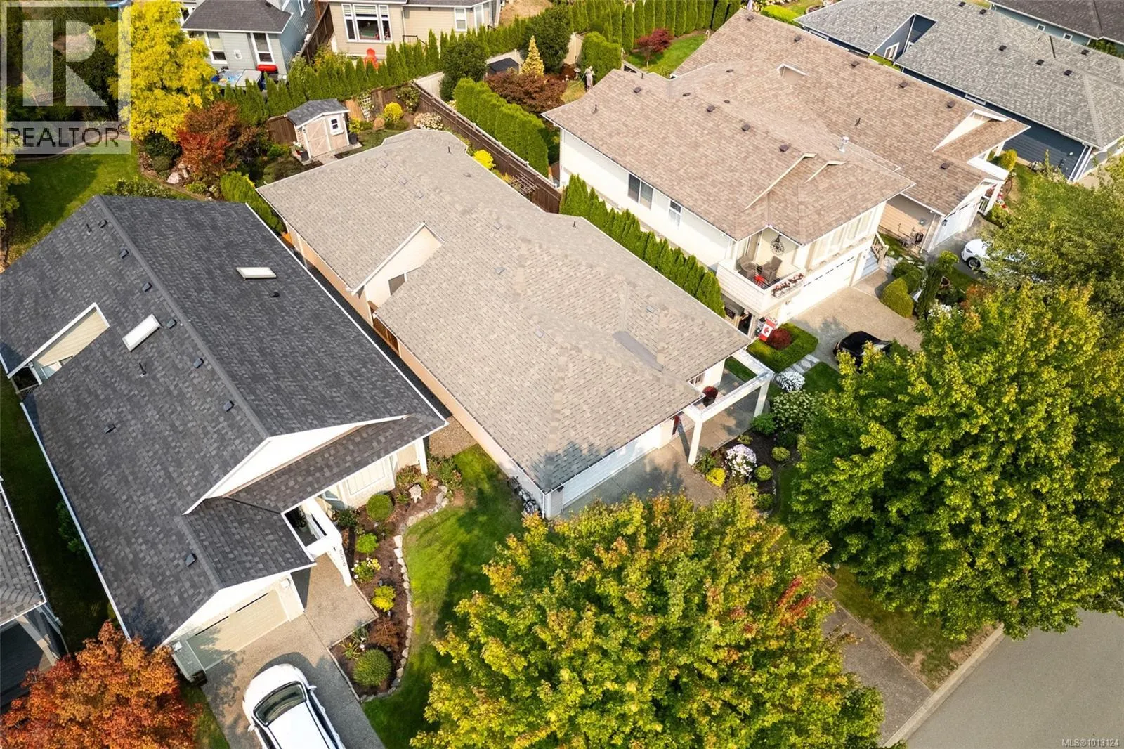 8012 Polo Park Cres